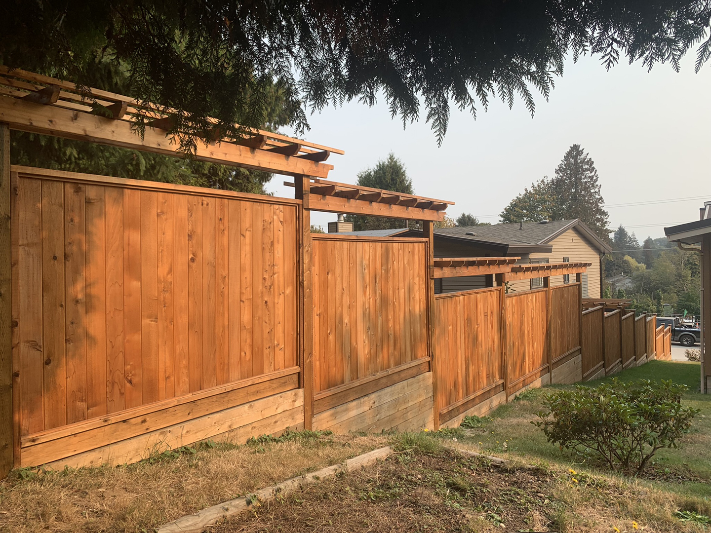 wood fence, fence paint, stain evenly, flaking paint, smooth surface, re stain, right stain, cedar fence, aesthetic appeal, even coat